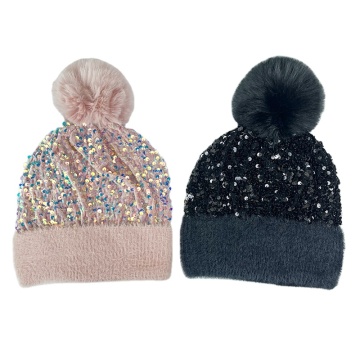 Wholesale Low MOQ High Quality Fake Fur Pom Pom Beanie Hats for Winter