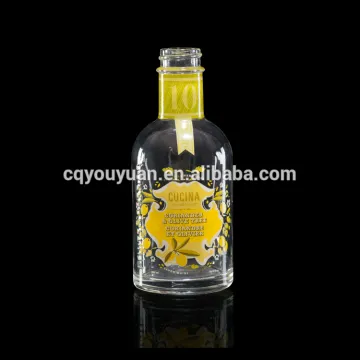 Round shape screw top clear 200ml glass bottle for liquor