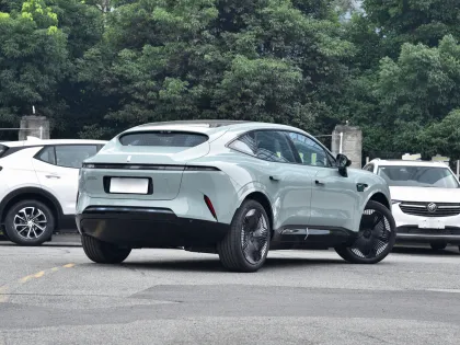 2024 Hot Sale Avital 11 New Energy Vehicles