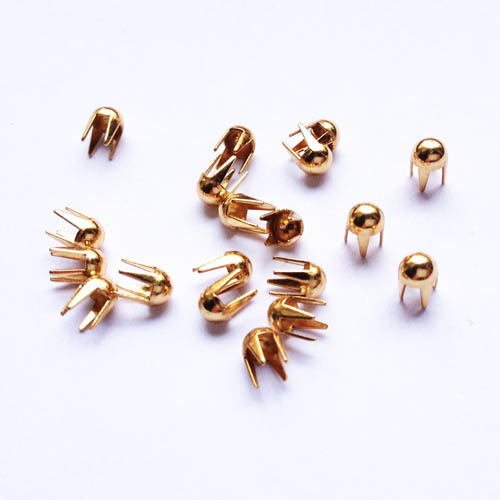 Pearl Nailheads 3.5mm