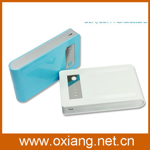 11000mAh Portable Universal Power Bank for Business Trips