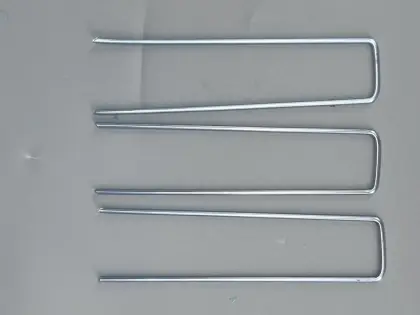 U-shaped lawn nails with barbs