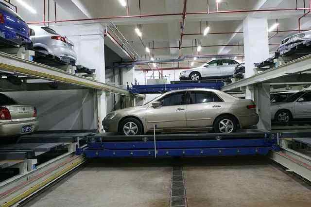 Plane Moving Parking System