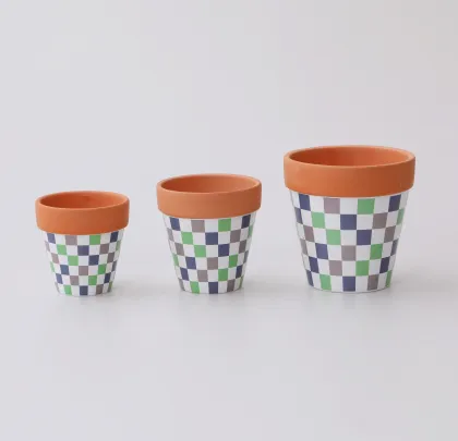 Modern Stylish Garden Flower Pots & Planters