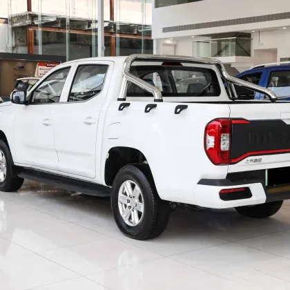 2025 Maxus T90 EV: 535 km Range 5-Seater Electric Truck