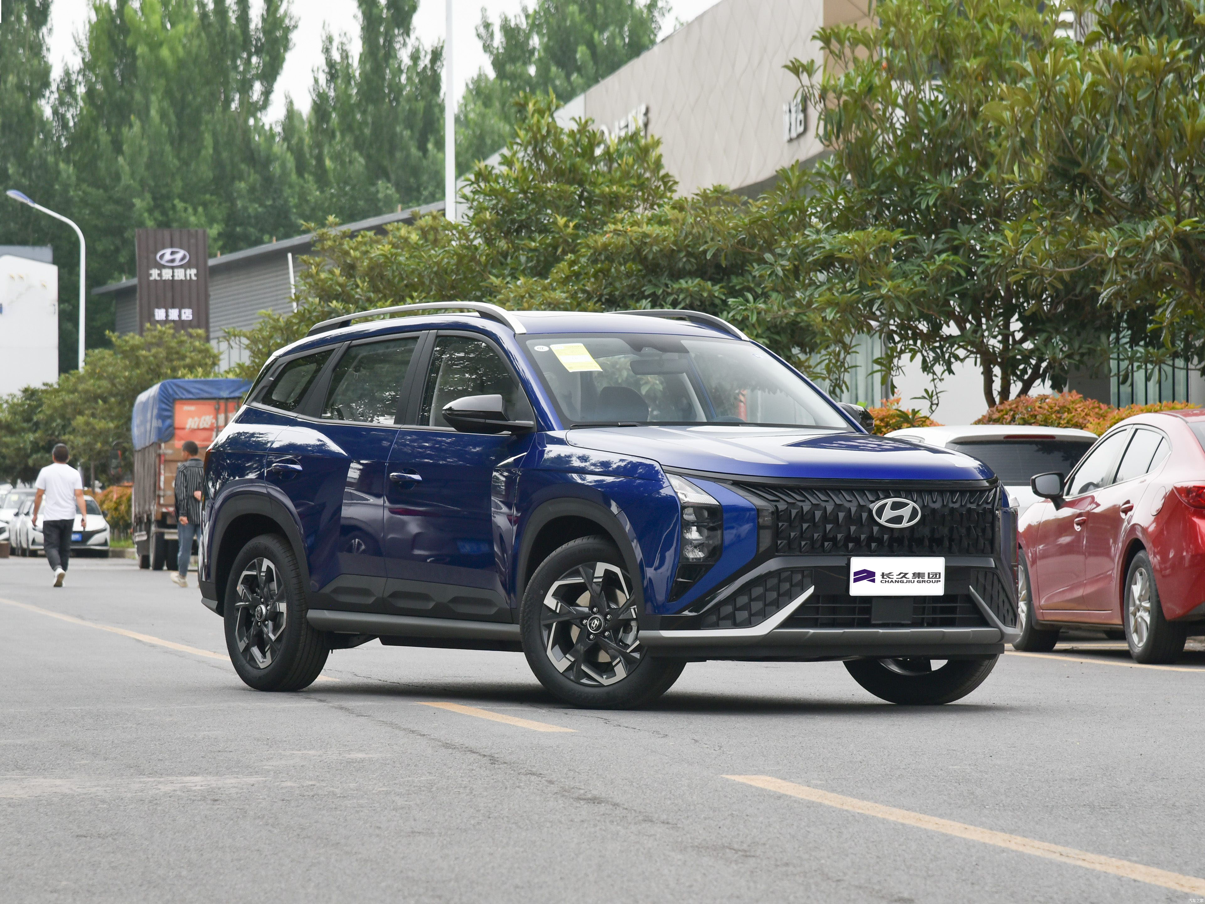 Smart Family SUV HYUNDAI MUFASA ix35