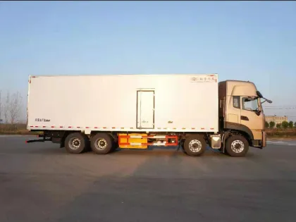 8x4 refrigerator truck frozen vegetables& meats truck