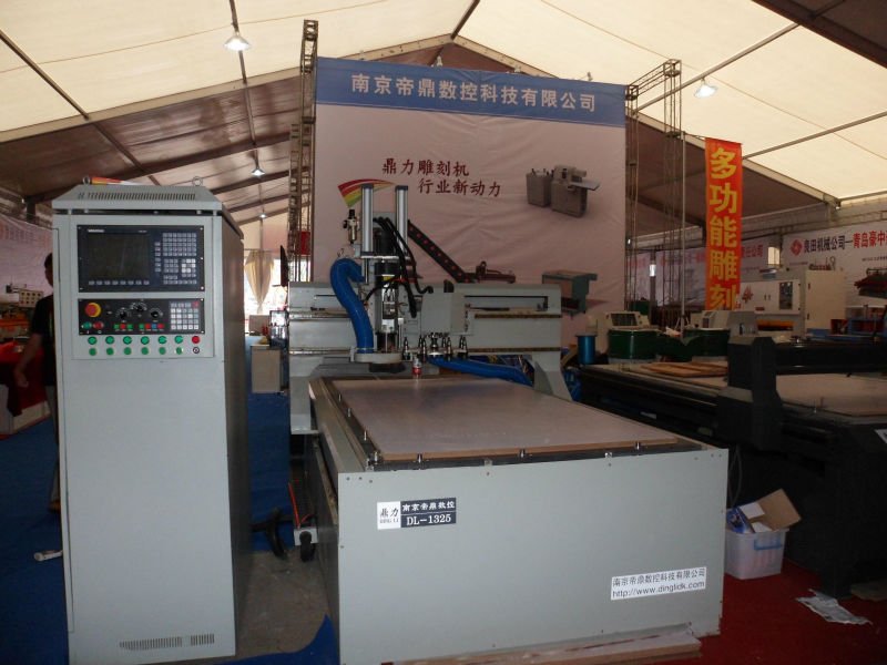 CNC ATC MACHINE for panel wood furniture