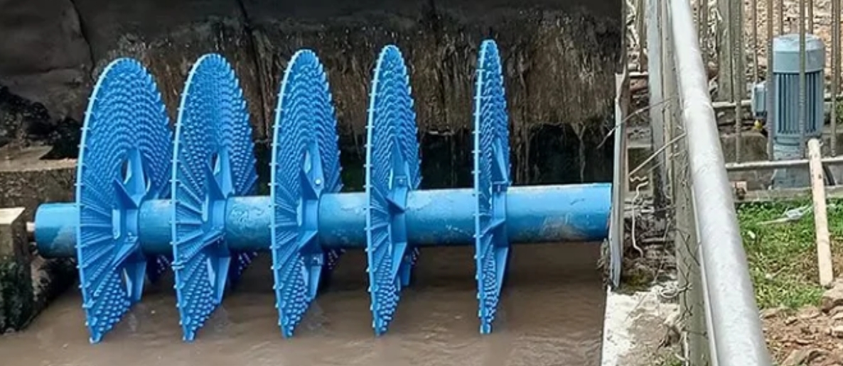 A-1400 Aerador de Disco rotativo