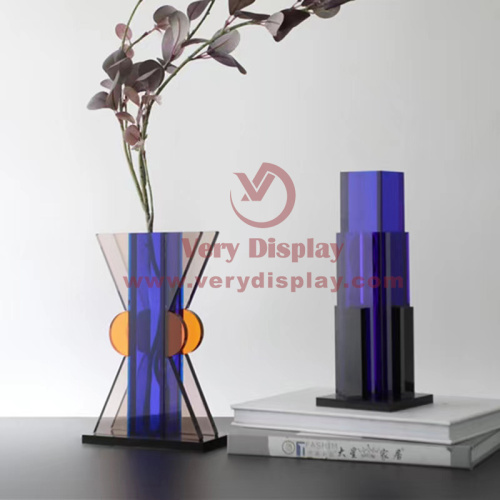 Customized design plexiglass table creative flower vase.