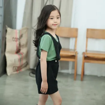 Wholesale Fashion Summer Kids Girls Cotton and Linen Adjustable Shorts Overalls