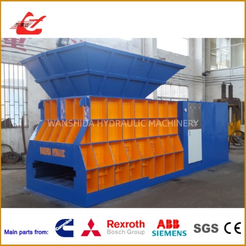 Máquina de corte de sucata em contêiner