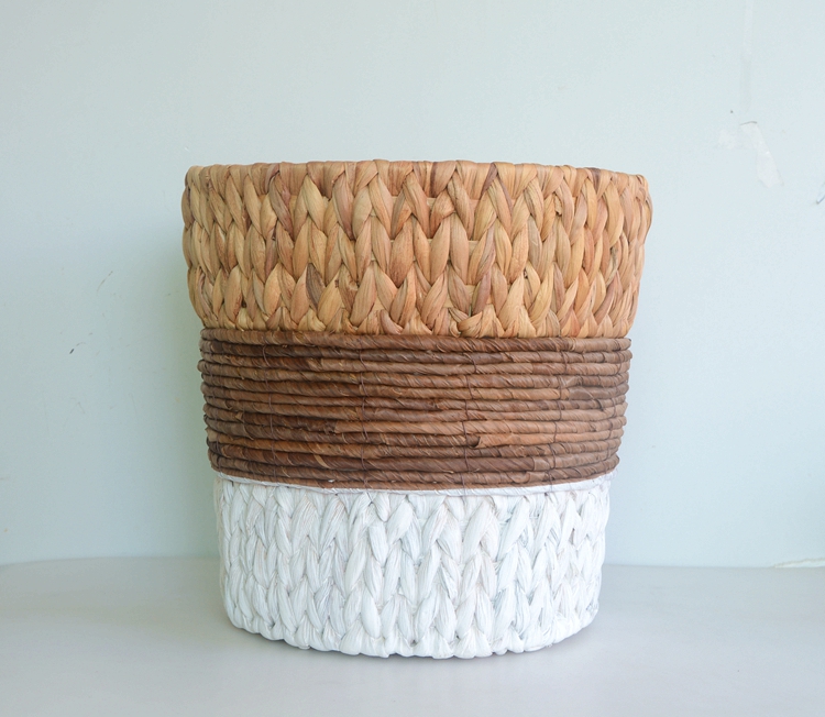 Round water hyacinth and maize rope storage basket-1 Round water hyacinth and maize rope storage basket-1