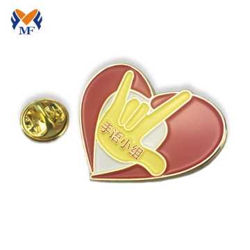 Distintivi di pin di bavaglio a forma di cuore a forma di cuore personalizzato