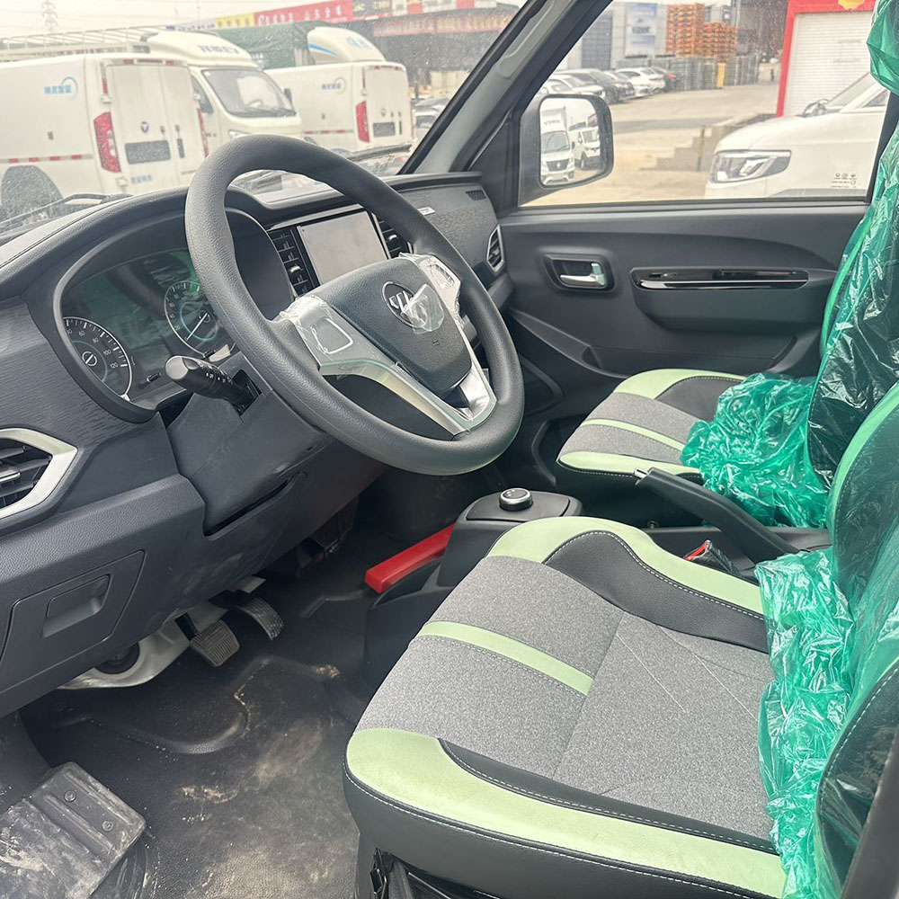 foton Xiangling V1 van light truck