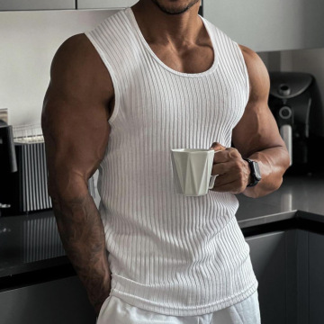 Summer Men's Sleeveless Round Neck Tight Fitting Sports Vest: European and American Fashion Tops
