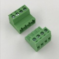 PlugGable 4-Pin-Stecker zu weiblicher Anschlussblock