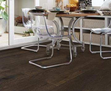 Wide plank prime luxury vinyl flooring