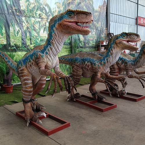Jurassic Park Animatronic Velociraptor