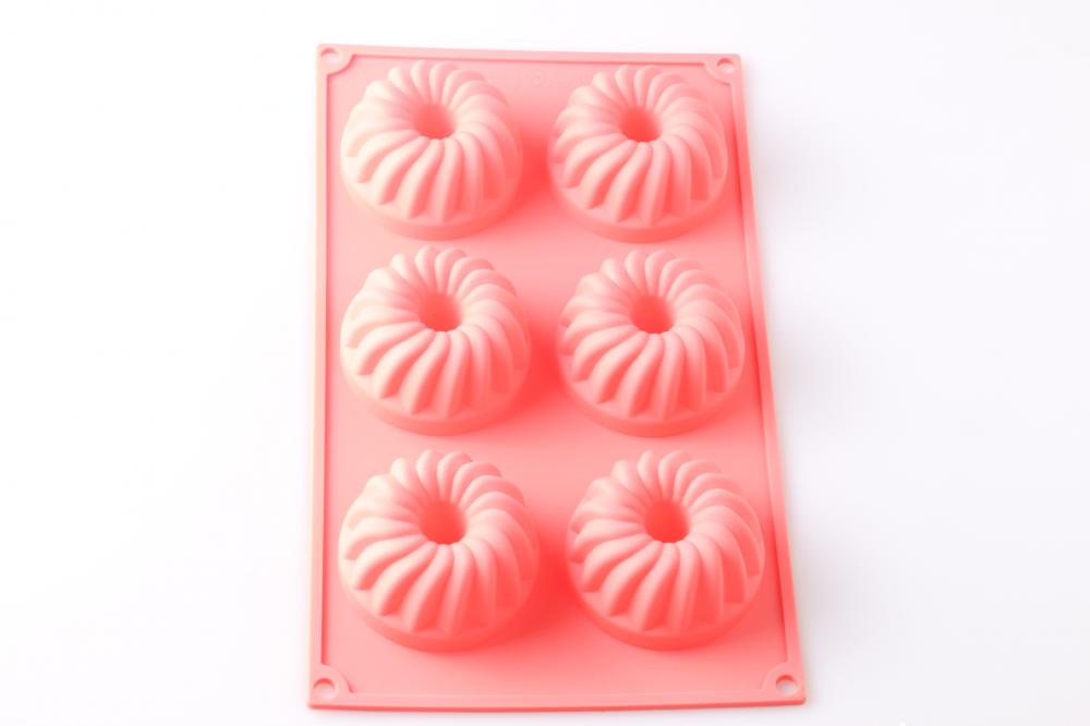 6 capacity flower silicone baking mold