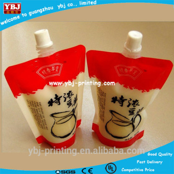 Wholesale hot selling printing design doypack, spout pouch for juice packaging