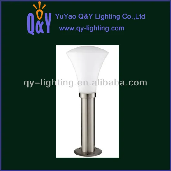 traditional garden light