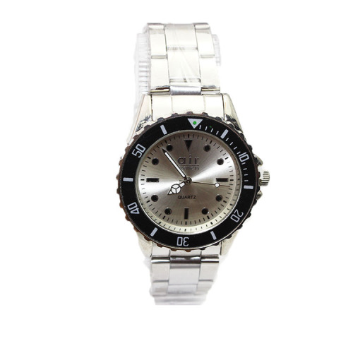 Newest Desinger Stainless steel quartz watch