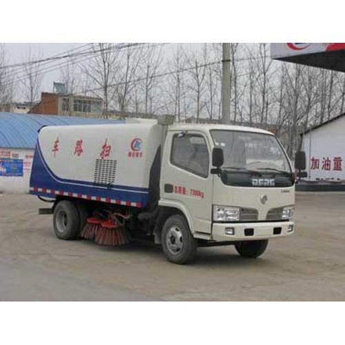 Dongfeng 5.5CBM Street Sweeper Truck en venta