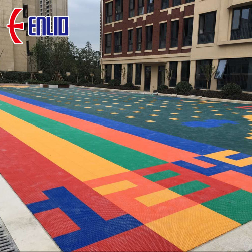 Estera lavable del piso del colorante del patio de los niños que absorbe los choques