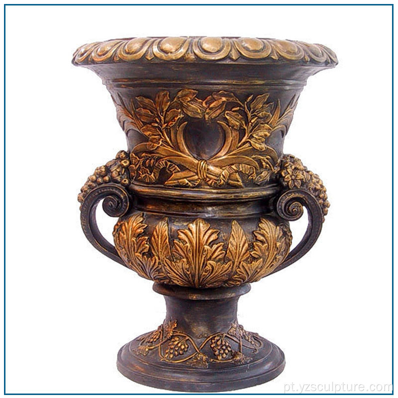 Vaso de bronze antigo para decoração de casa