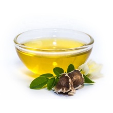 Organie d&#39;huile de moringa à froi d&#39;organique à 100% pure