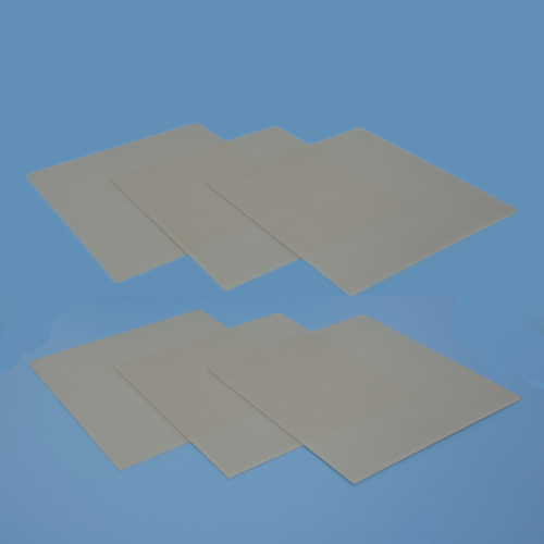 Ultra dünn 0,1-0,2 mm Aln Lappy Aluminiumnitrid-Substrat