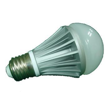 หลอดไฟ LED / ฐาน E27 / 6W ไป 560lm / อนุมัติ CE