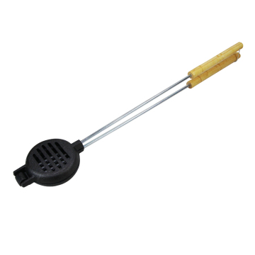 Cast Iron Round Roasting Pan and Sandwich Bread Pie Maker: A Versatile Cooking Tool for Hamburger Making and More