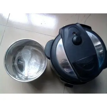 Multi-functional Cuisinart Pressure Cooker