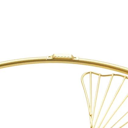 Golden round frame leaf metal art wall decoration