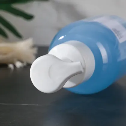 Cosmetic Package Foaming Bottle Plastic Bottle