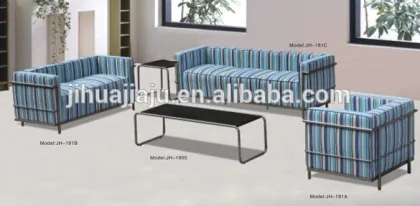 classic le corbusier lc2 replica red