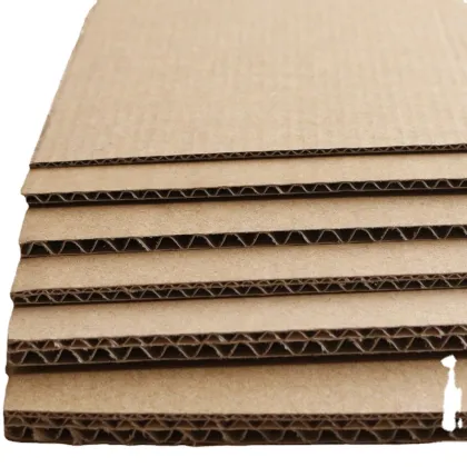 Super hard three-layer corrugated cardboard