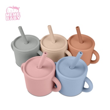 Coppa per bambini colpibile per bambini con maniglia lavabile