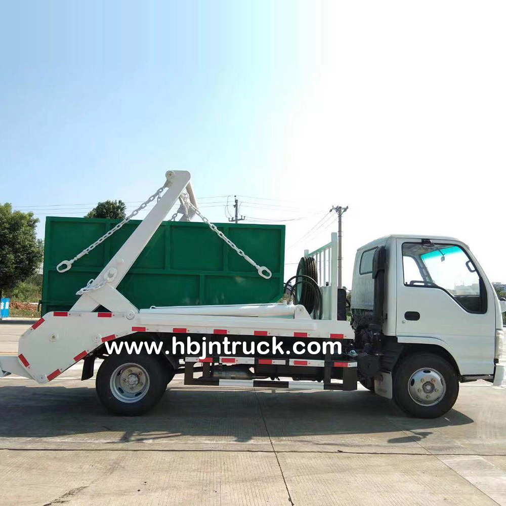 Isuzu Swing Arm Garbage Truck