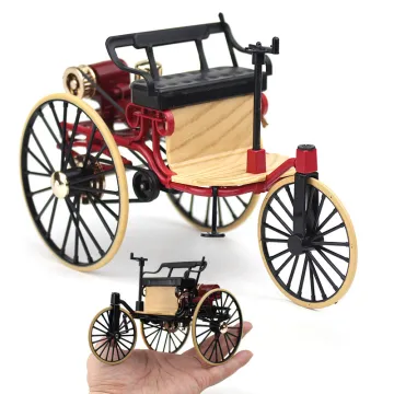 Vintage Retro Cars: Collectible 1:12 Scale Diecast Model Tricycles and Souvenir Toys
