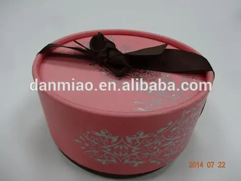 Big round sweet mooncake boxes