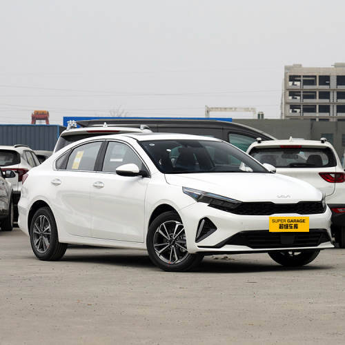 KIA Seltos 2024: Vehicule electrice și hibride noi și uzate