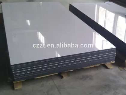 toilet/toilet partition/partition