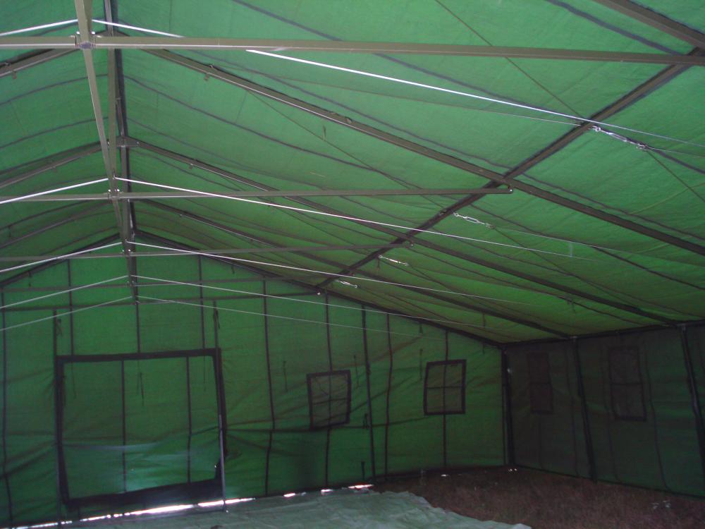 Barraca metálica verde de 10x10m