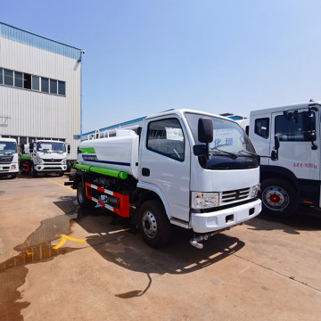 Dongfeng Duolika Small 3-5CBM Water Tank Sprinkler Truck