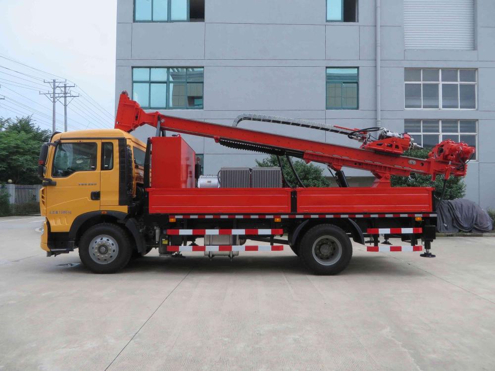 Gc 350 Hydraulic Truck Mounted Drilling Rig 5