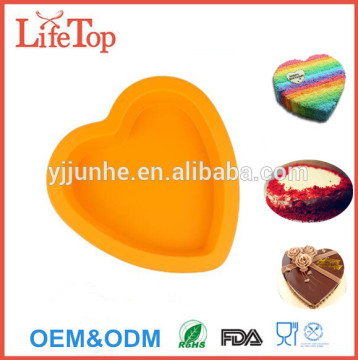 Large Size Reusable Heart Shape Silicone Cake Mold