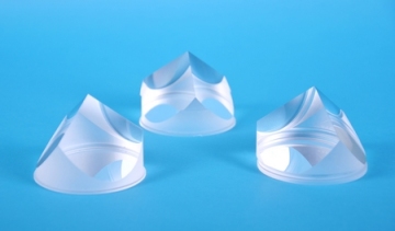 N-Bk7 Corner Cube Prisms Retroreflectors for Optical Signal Process